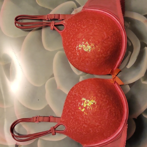 Victoria's Secret Other - Unique Victoria's Secret Sequin Plunge Bra 36C